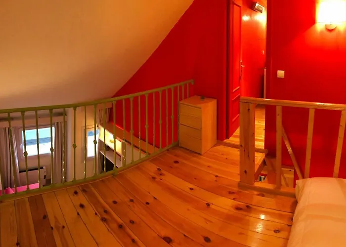 Duplex Quality A Pie De Pista * سْييرا نيفادا