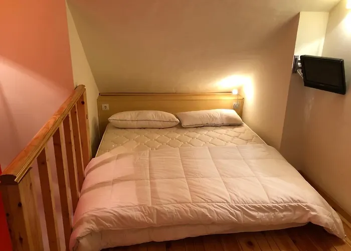 Duplex Quality A Pie De Pista شقة *