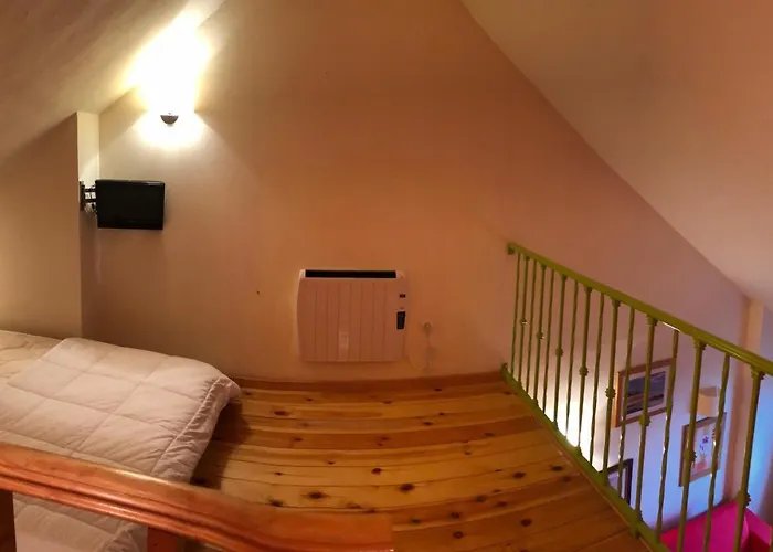 Duplex Quality A Pie De Pista * سْييرا نيفادا